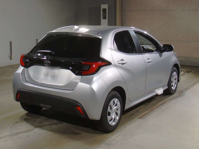 TOYOTA YARIS 2025