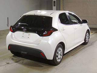 TOYOTA YARIS 2021