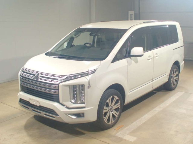 MITSUBISHI DELICA D5 2021