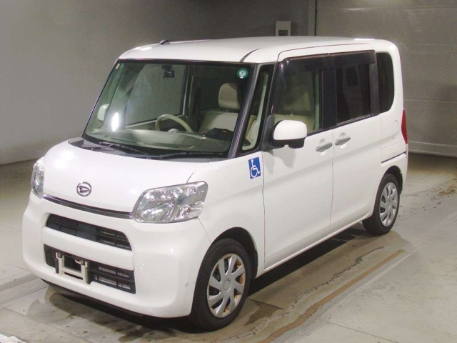 DAIHATSU TANTO 2014