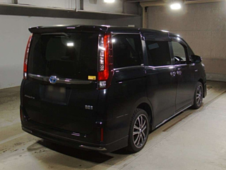 TOYOTA ESQUIRE 2016