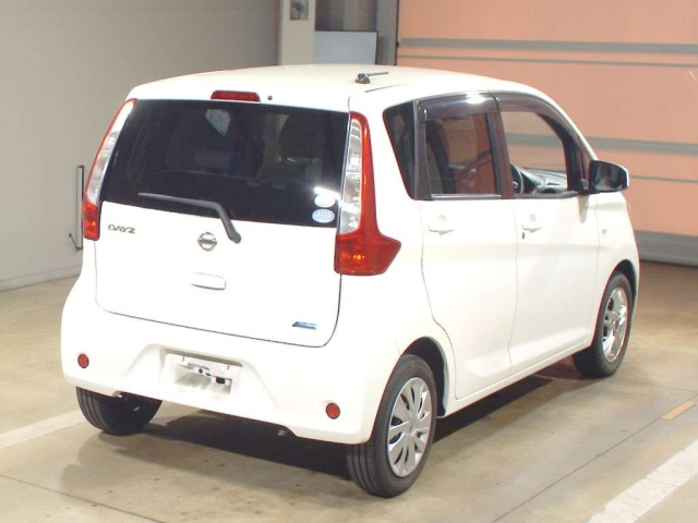 NISSAN DAYZ 2015