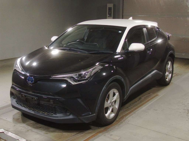 TOYOTA C-HR 2018