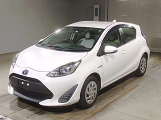 TOYOTA AQUA 2018