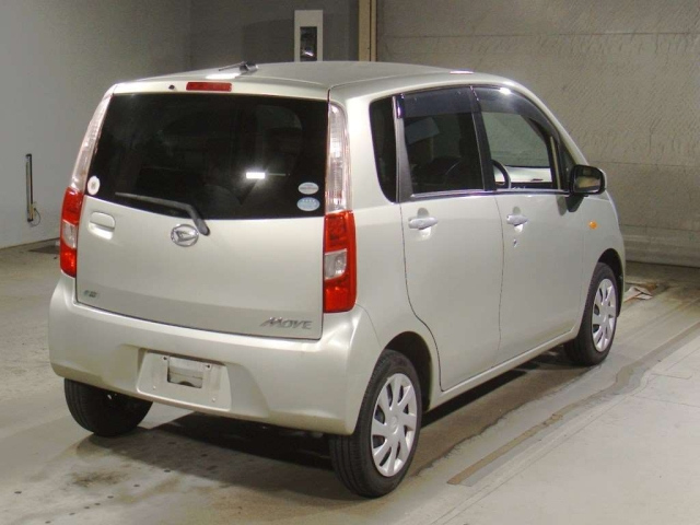 DAIHATSU MOVE 2012