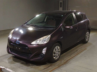TOYOTA AQUA 2014