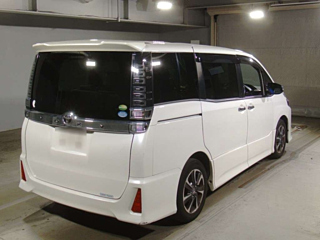 TOYOTA VOXY 2018