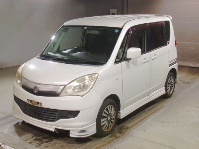 SUZUKI SOLIO 2011