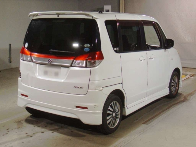 SUZUKI SOLIO 2011
