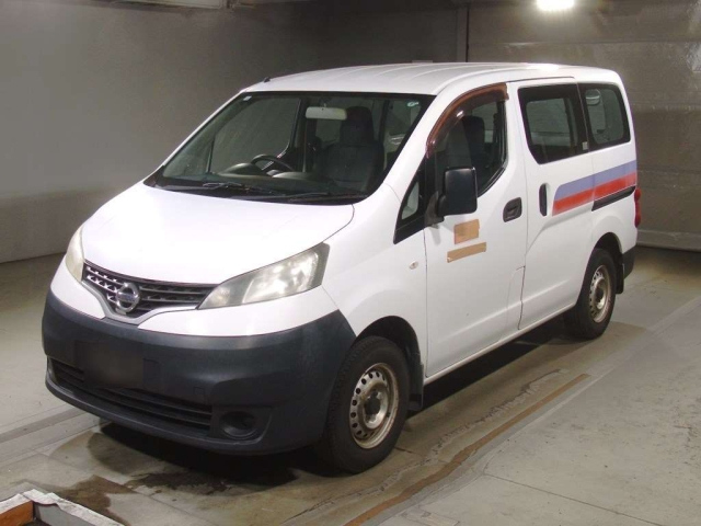 NISSAN NV200 2012