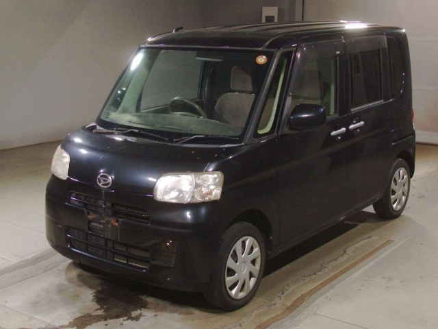 DAIHATSU TANTO 2012