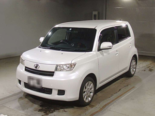 TOYOTA BB 2014