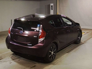 TOYOTA AQUA 2016