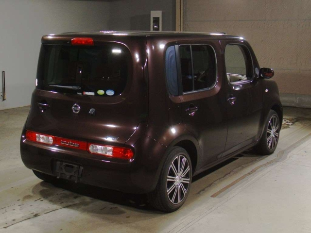 NISSAN CUBE 2011