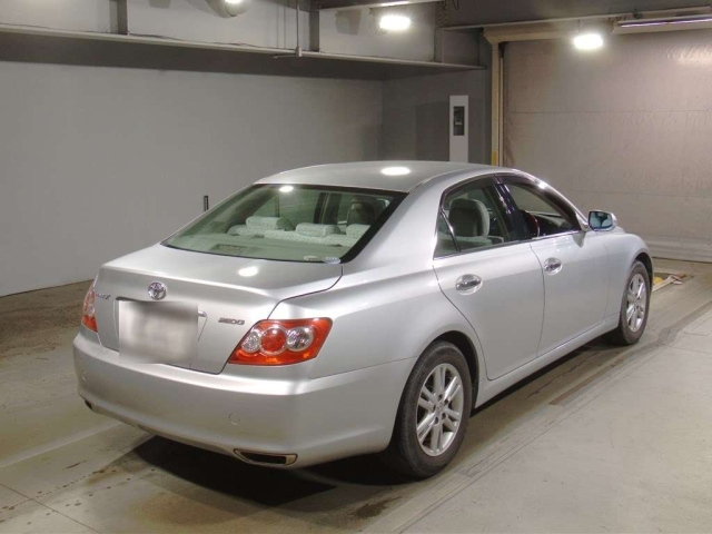 TOYOTA MARK X 2009