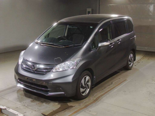 HONDA FREED 2012
