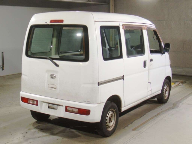 DAIHATSU HIJET VAN 2011