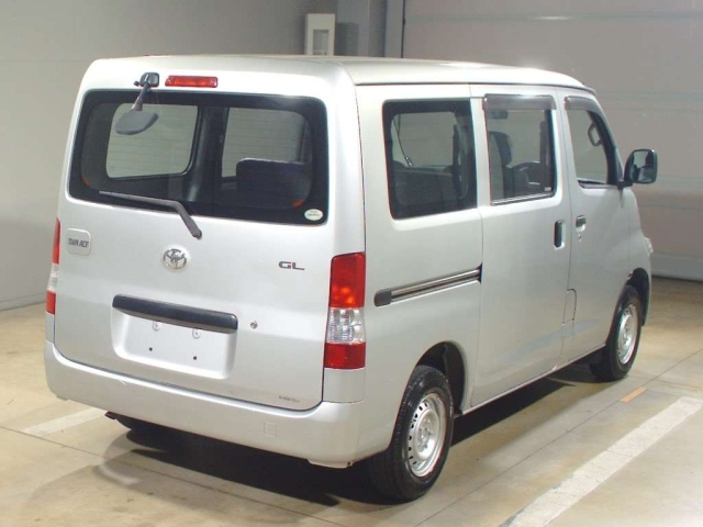 TOYOTA TOWN ACE VAN 2011