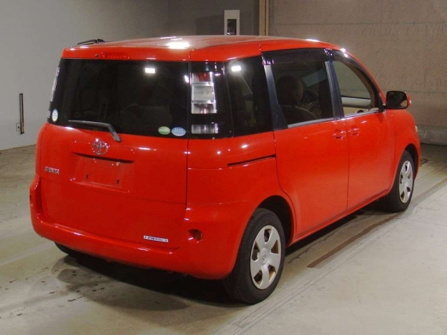 TOYOTA SIENTA 2012