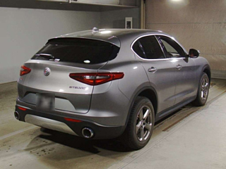 Заказать ALFAROMEO STELVIO
