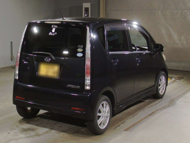 DAIHATSU MOVE 2010
