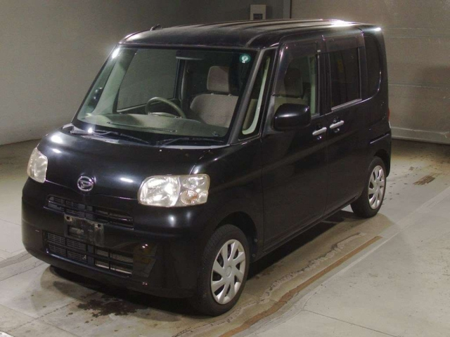 DAIHATSU TANTO 2013
