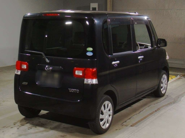 DAIHATSU TANTO 2013