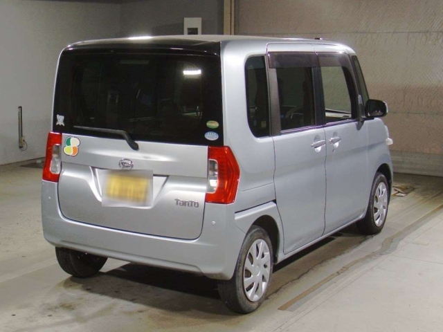DAIHATSU TANTO 2017