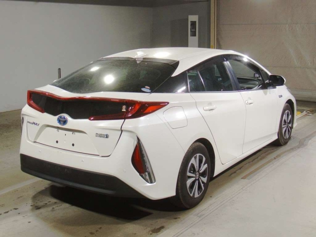 TOYOTA PRIUS PHV 2020
