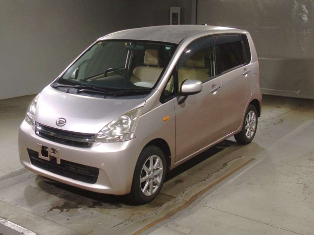 DAIHATSU MOVE 2012