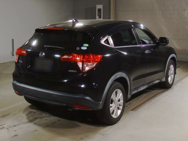 HONDA VEZEL 2016