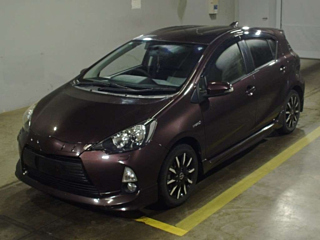 TOYOTA AQUA 2014