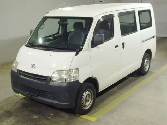 TOYOTA LITE ACE VAN 2016
