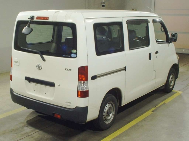 TOYOTA LITE ACE VAN 2016