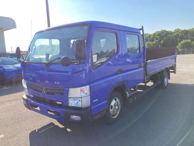 MITSUBISHI CANTER 2015