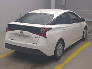TOYOTA PRIUS 2019