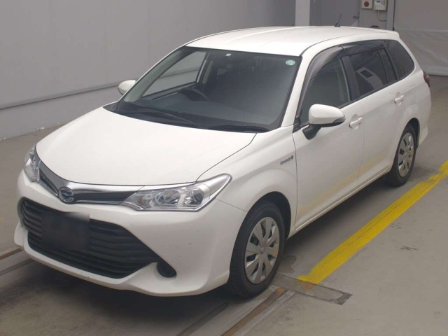 TOYOTA COROLLA FIELDER 2016