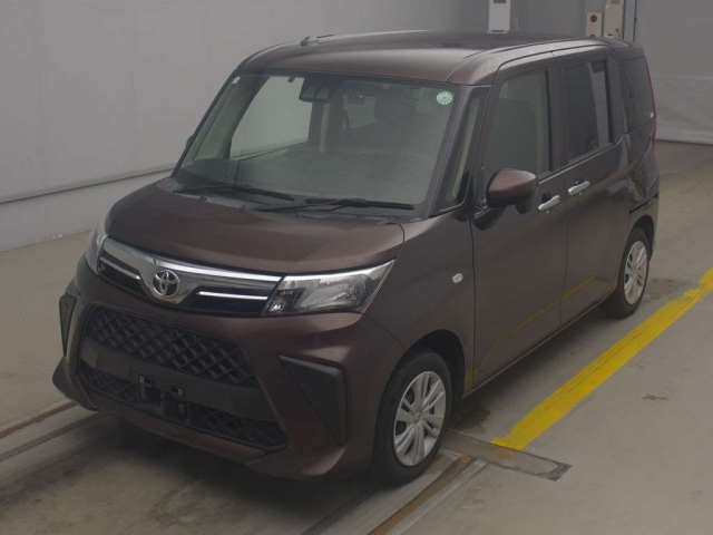 TOYOTA ROOMY 2021
