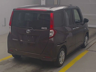 TOYOTA ROOMY 2021