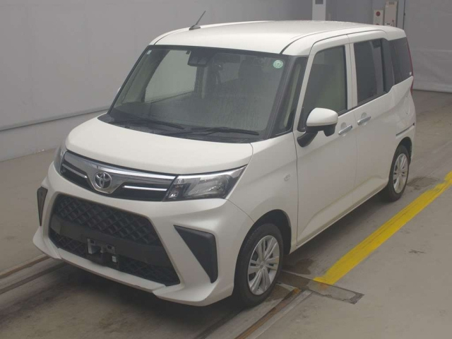 TOYOTA ROOMY 2021