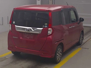 TOYOTA ROOMY 2018