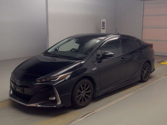 TOYOTA PRIUS PHV 2022
