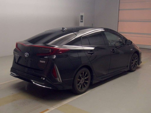 TOYOTA PRIUS PHV 2022