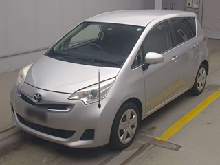TOYOTA RACTIS 2014