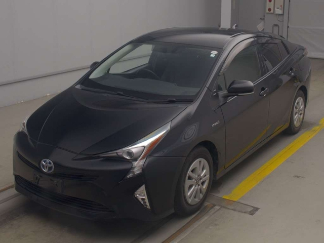 TOYOTA PRIUS 2016