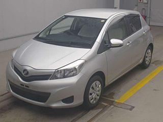TOYOTA VITZ 2014