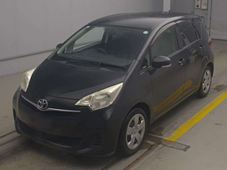 TOYOTA RACTIS 2013