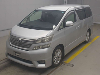TOYOTA VELLFIRE 2010