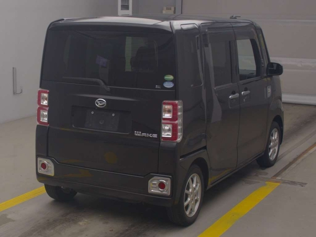 DAIHATSU WAKE 2018