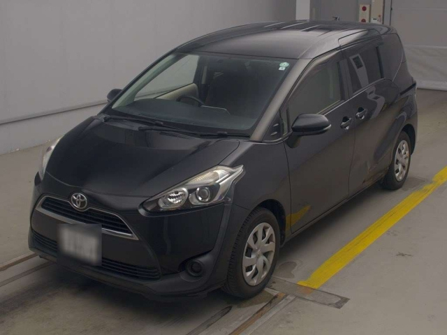 TOYOTA SIENTA 2016